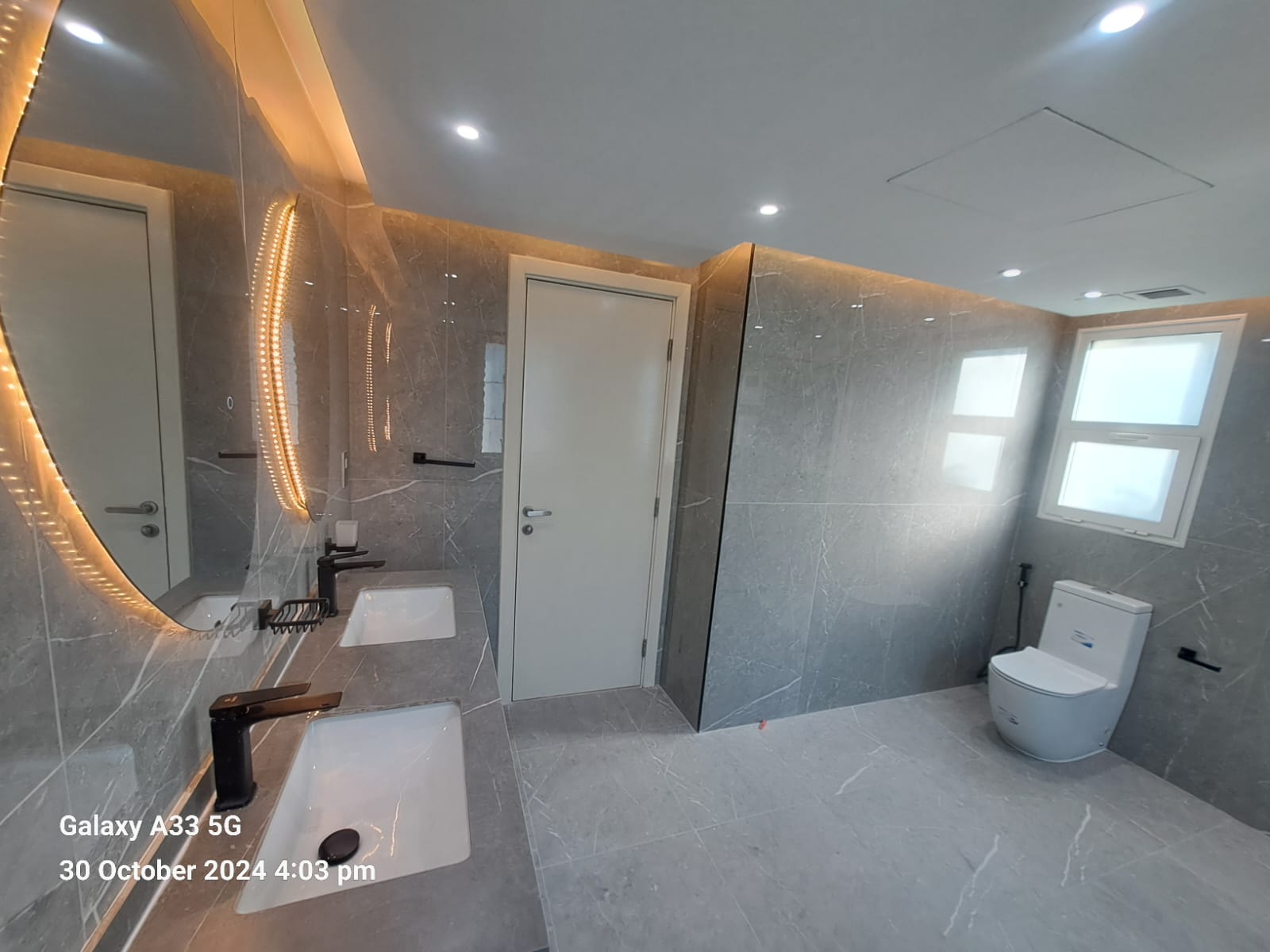 Bathroom renovation 4-min