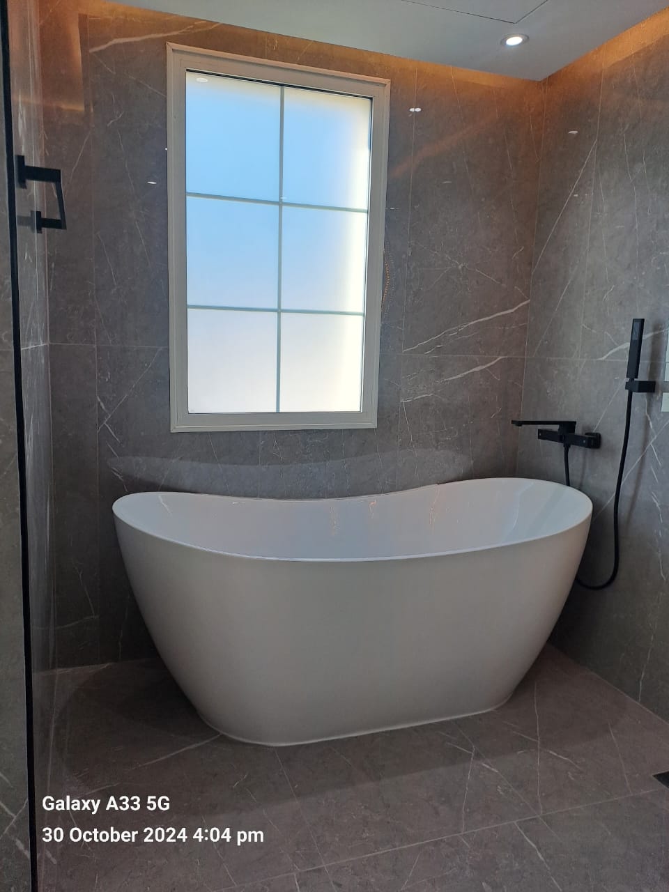 Bathroom renovation1-min